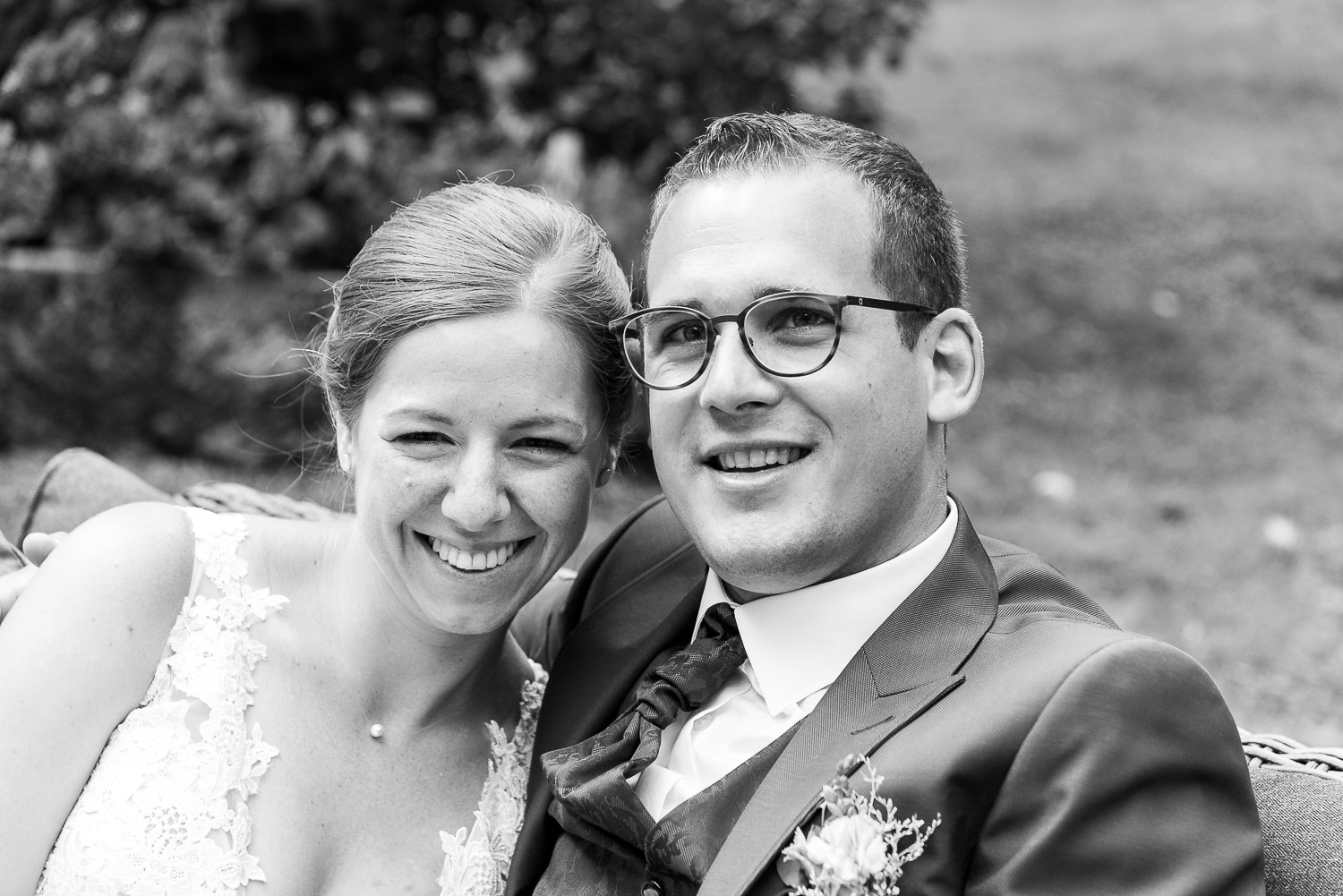 Hochzeisfotografie-Hochzeitsreportage-Brautpaar
